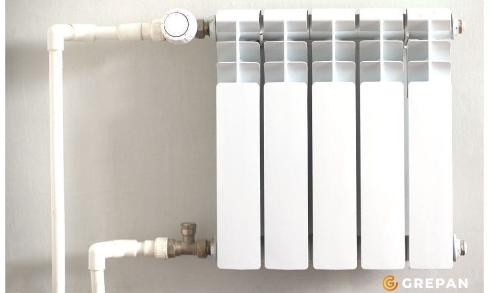 Чугунная батарея vs алюминиевая: что лучше и почему